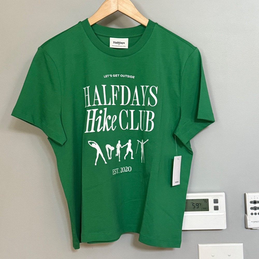 Halfdays Hike Club Shirt Womens Medium Green Graphic Tee 1KT1108-W3004A-VE-MD